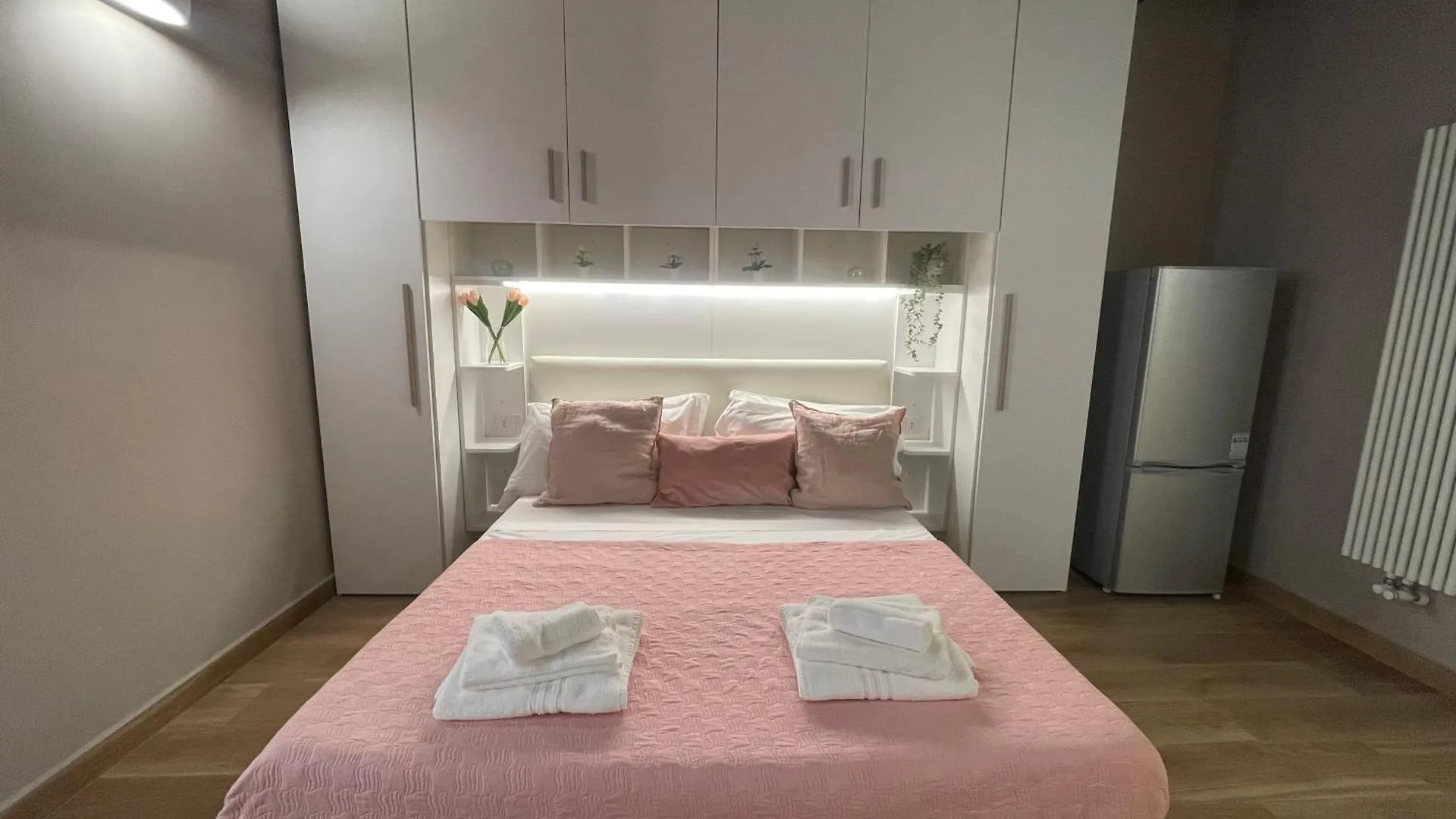 Dimora Aragonese Apartment Naples Italy